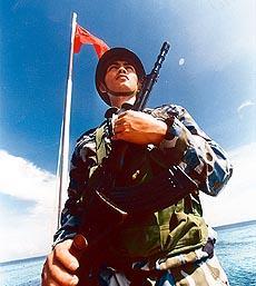 【东方评述】国家的领土要靠武力来保卫