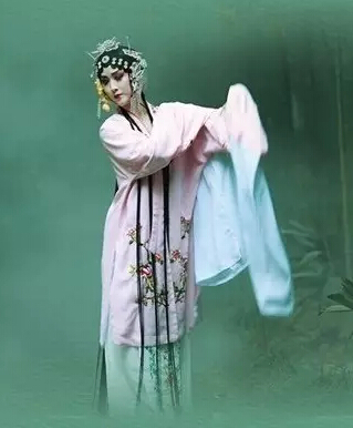 菊韵青衣青衣诗歌