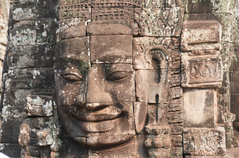 【八一】高棉的微笑（散文·家园）
