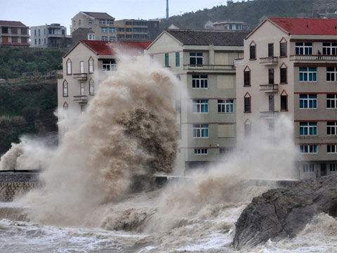 【凤凰】天岳水立方（诗歌）