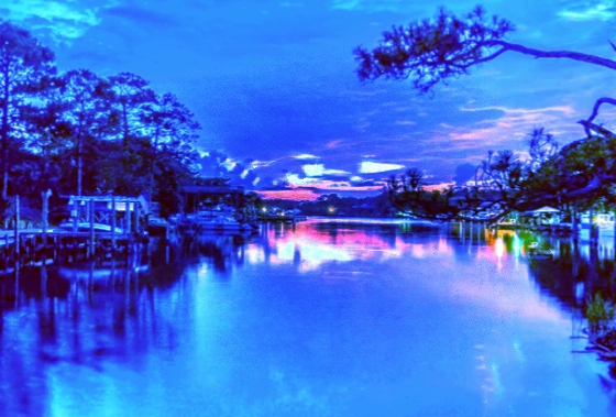 【天涯】容里河的夜〔诗歌〕