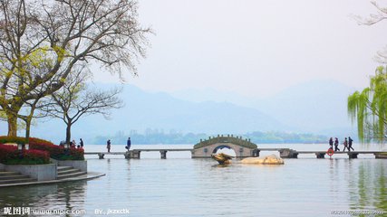 西湖游记（散文）