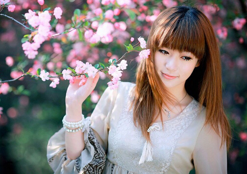 【流云】女人，愿你被这个世界温柔相待（散文）