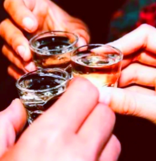 【天涯】醉酒当歌〔诗歌〕