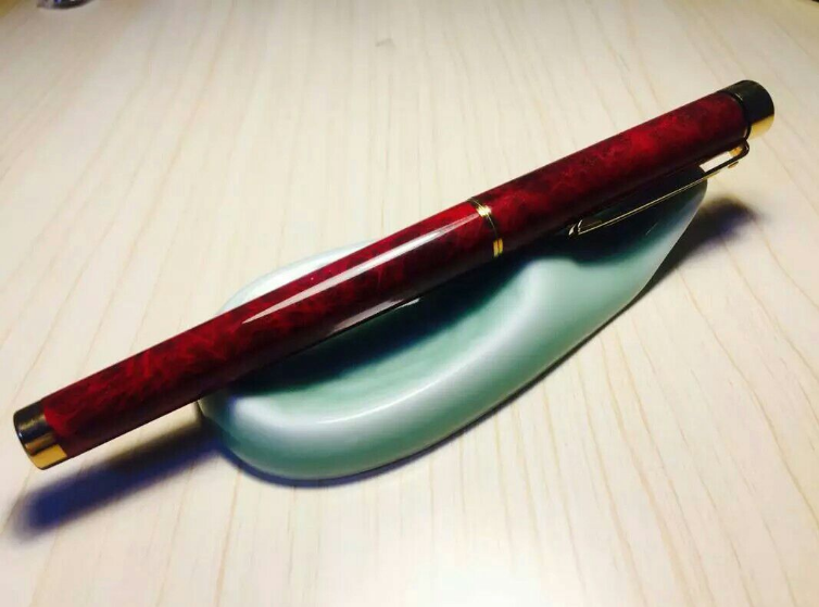 【萌芽】钢笔，哪里去了（小小说）