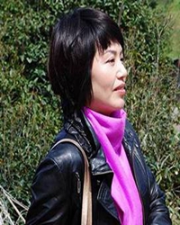 一路流浪的女诗人