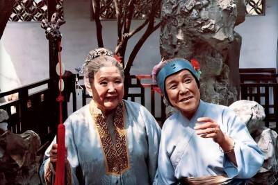 【八一】刘姥姥二进荣国府（一）（随笔）