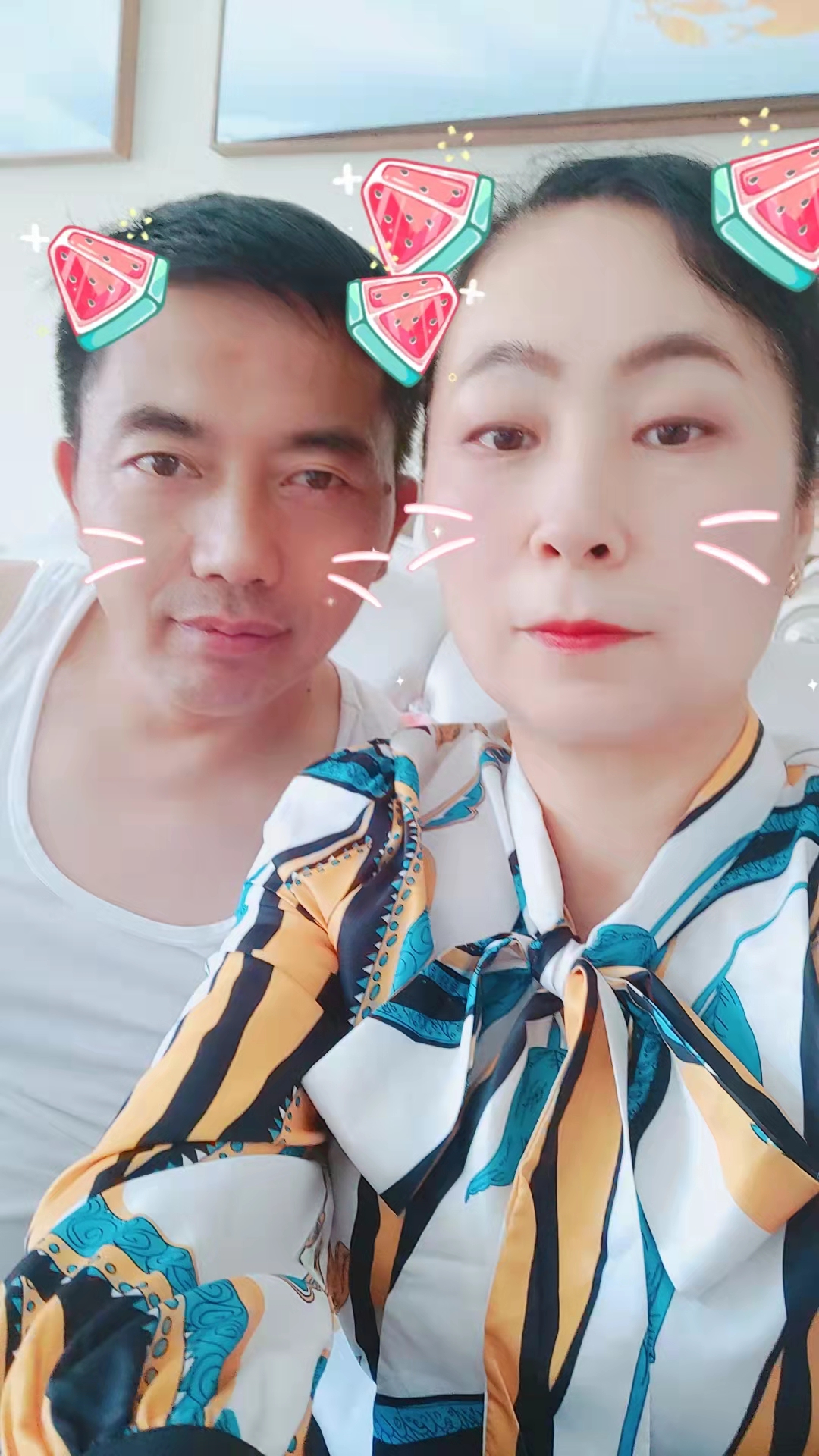 【柳岸·光】围城里的小幸福（散文）