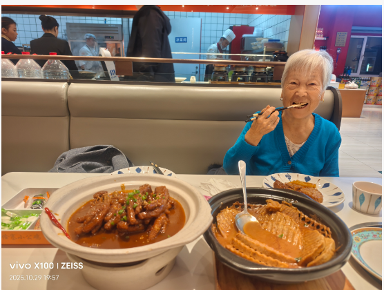 【柳岸·红】吃妈妈做的饭(散文)