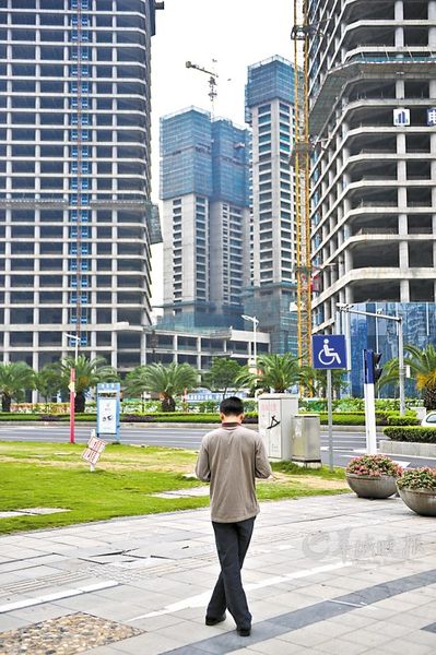 【丁香】“V型人”的套路（小说）