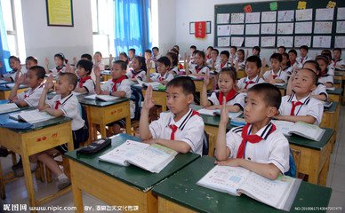 难忘的小学（散文）