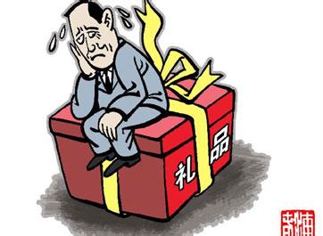 【军警】送礼（微小说）
