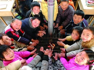 【星月四周年】冬天里的火炉（散文）