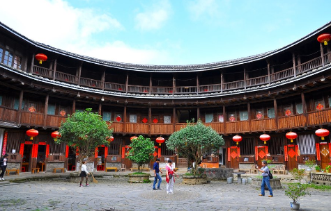 【丹枫】中华建筑瑰宝永定土楼（散文）