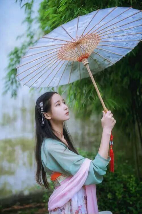 【菊韵】虞美人·春夜思（古韵）