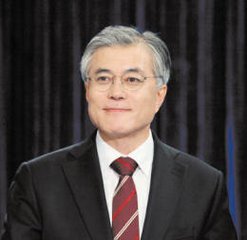 【晓荷】文在寅，请好自为之（随笔〕