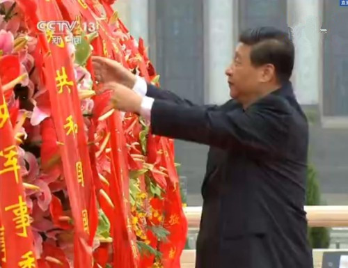 【晓荷*人间百态】致敬英雄（征文.随笔）