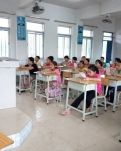 【短文】不阳光，也晨读