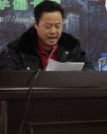 典范村长