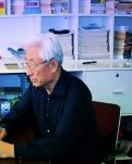 【江山人赏江山文】街灯爱着的女人（柳岸）