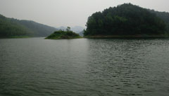 【山河】晨游七仙湖（现代诗歌）