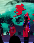 【山河】看《梦幻张家界》演出  （散文）