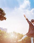 【文璞·春夏】三十华载逝流年（诗歌）