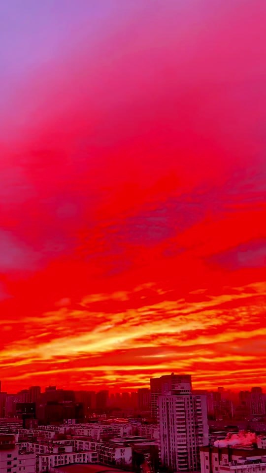 【西风】火红色的夏日（散文）
