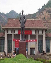 抚摸陕北
