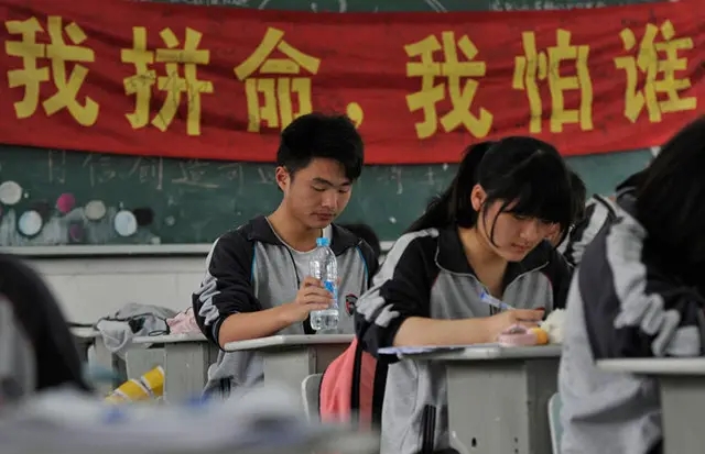 【西风】那个名叫石晟薇的女孩（散文）
