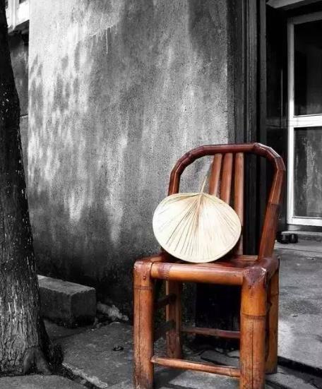 【流年·旧】谁动了我的旧蒲扇（征文·散文）　　