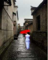 丁香空结雨中愁