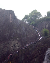 天游峰游历记（散文）