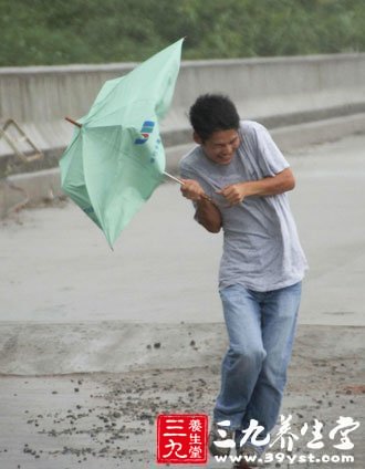 【丹枫】在雨中（话剧小品）