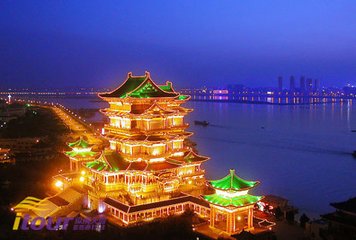 【星月.四周年】漂在湖水之上的城——南昌(散文)