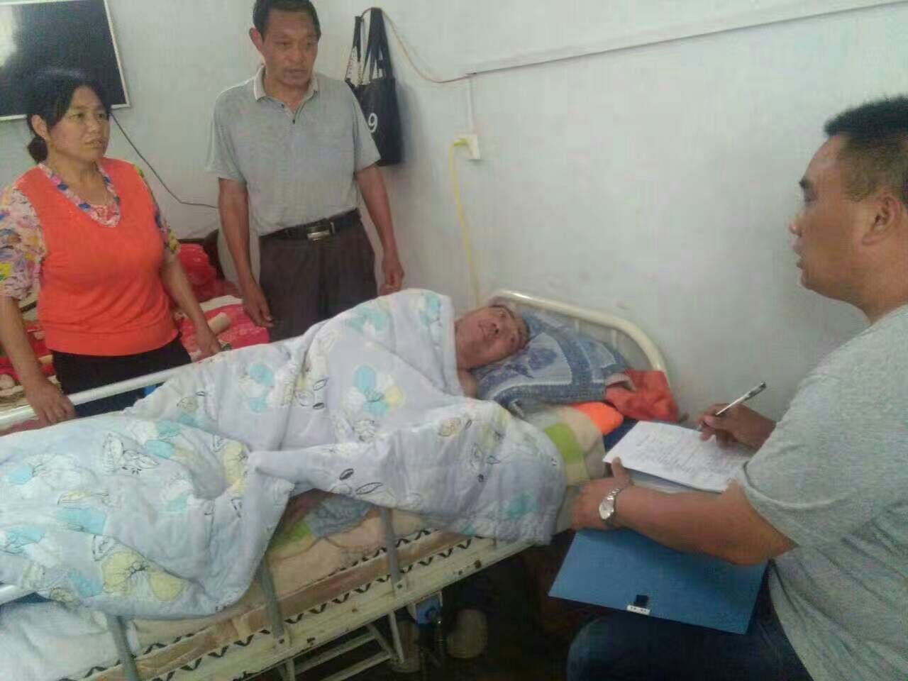 【晓荷.见闻】下乡扶贫记（征文·散文）