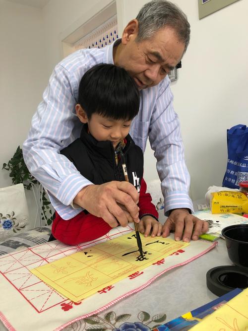 【八一•情】父亲的毛笔字（散文）
