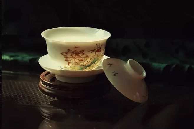 【冰心】半幅亭小品（三）（随笔）