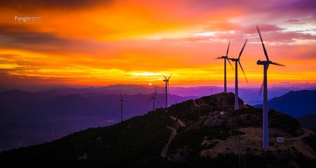 【荷塘】送走最后一抹夕阳，迎来幸福早晨（散文）