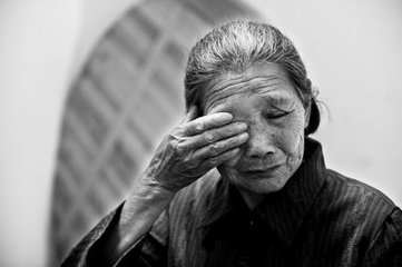 【檀香】母亲的泪（散文）