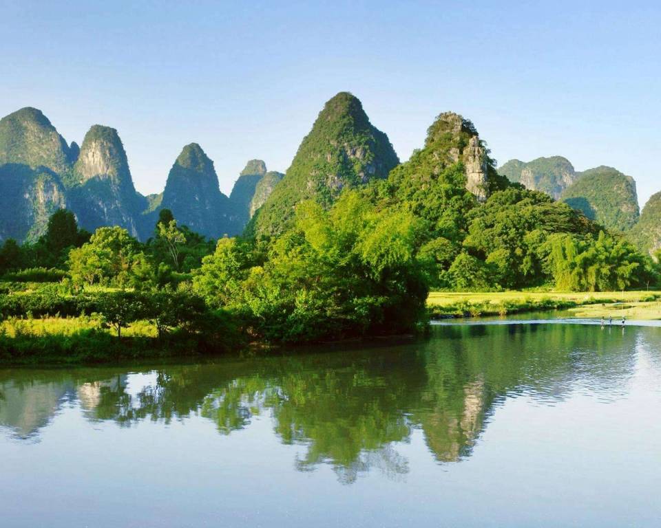 【江山·耕耘】【八一】一入江山终不悔（散文）