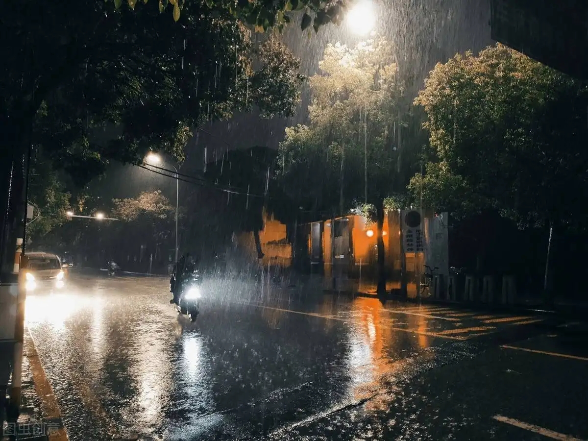 【宁静·韵】雨，下个不停（散文）