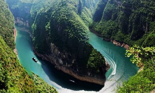 【凤凰·舞】秋游三峡（散文）