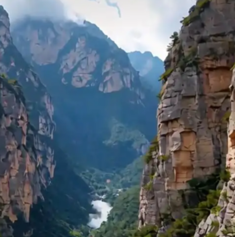 【江山·风景线】【酒家】我站在太行山上（组诗）