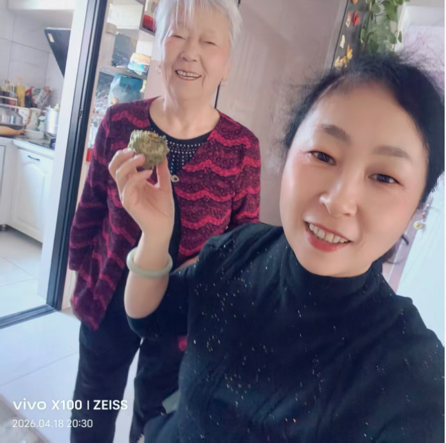 【江山·风景线】【柳岸】藏在榆钱的爱（散文）