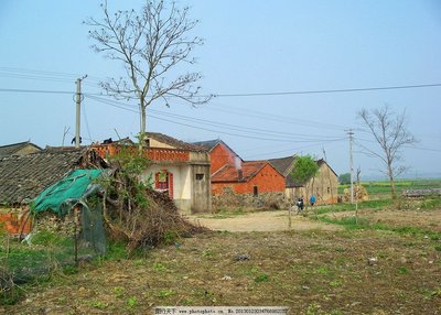 【八一】不要把村庄都赶往城市（组诗）