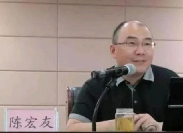 【菊韵】再问陈教授，你能改过回头吗？（杂文）