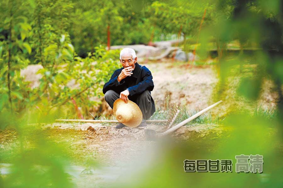 【轻舞 ·希望】郭老汉 （传奇小说）