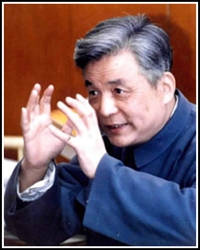 别具匠心的人物传记《邓稼先》
