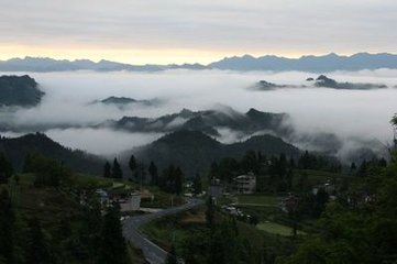 【丹枫】大茅坡观云海（散文）